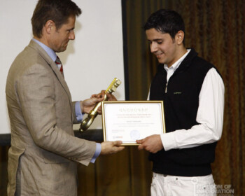 2011թ.-ին ՏԱ հարցերն ամենաակտիվ լուսաբանաշ լրագրող ճանաչվեց Արման Ղարիբյանը: